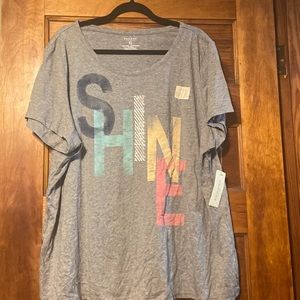 3x grey t-shirt